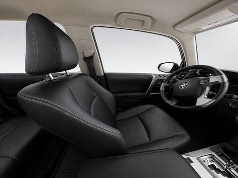 Used 2022 Toyota 4Runner Limited RWD image 16