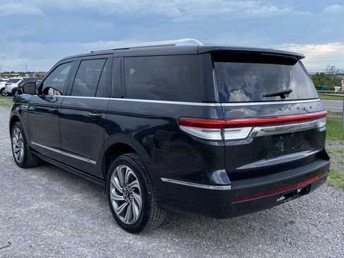Used 2022 Lincoln Navigator L Reserve RWD image 7