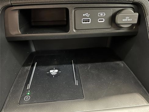 New 2025 Honda Pilot Touring image 26