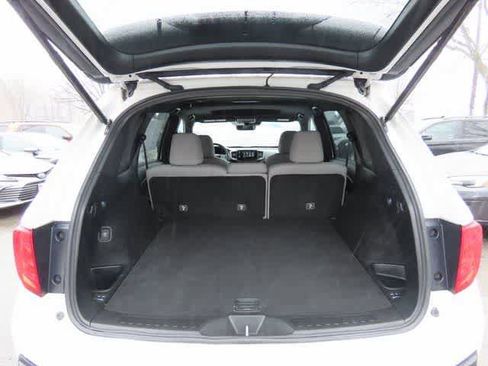 Certified 2023 Honda Passport EX-L image 11