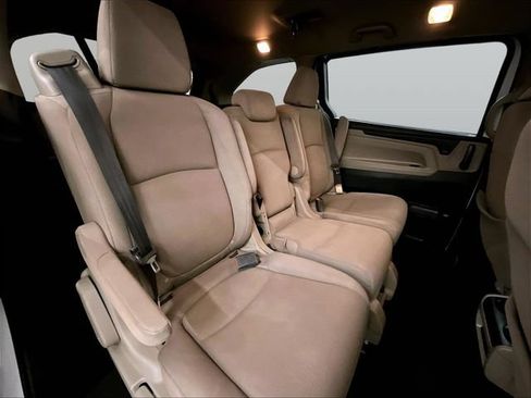 Used 2020 Honda Odyssey EX image 26