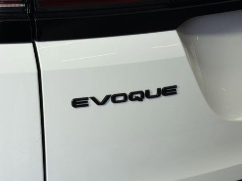 New 2026 Land Rover Range Rover Evoque Dynamic SE AWD/4WD image 30