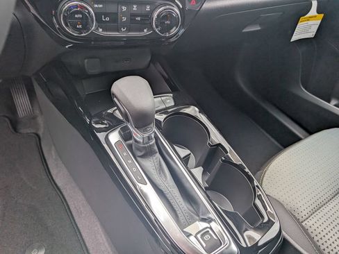 New 2026 Chevrolet Trax LT FWD image 21