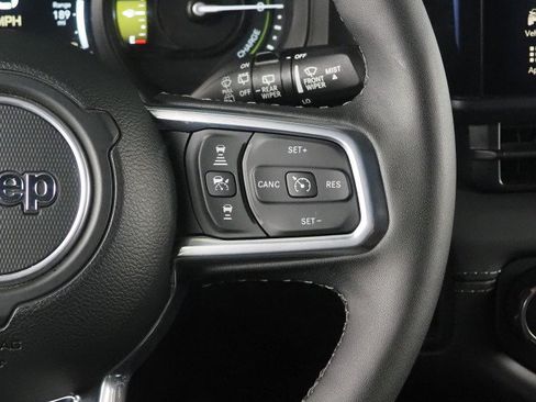 Used 2025 Jeep Wrangler Sahara 4xe w/ Safety Group AWD/4WD image 26