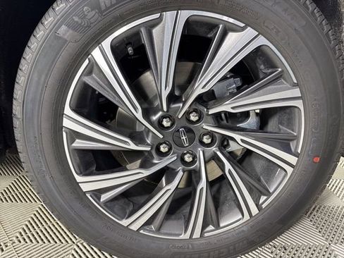 New 2025 Lincoln Aviator Premiere image 30