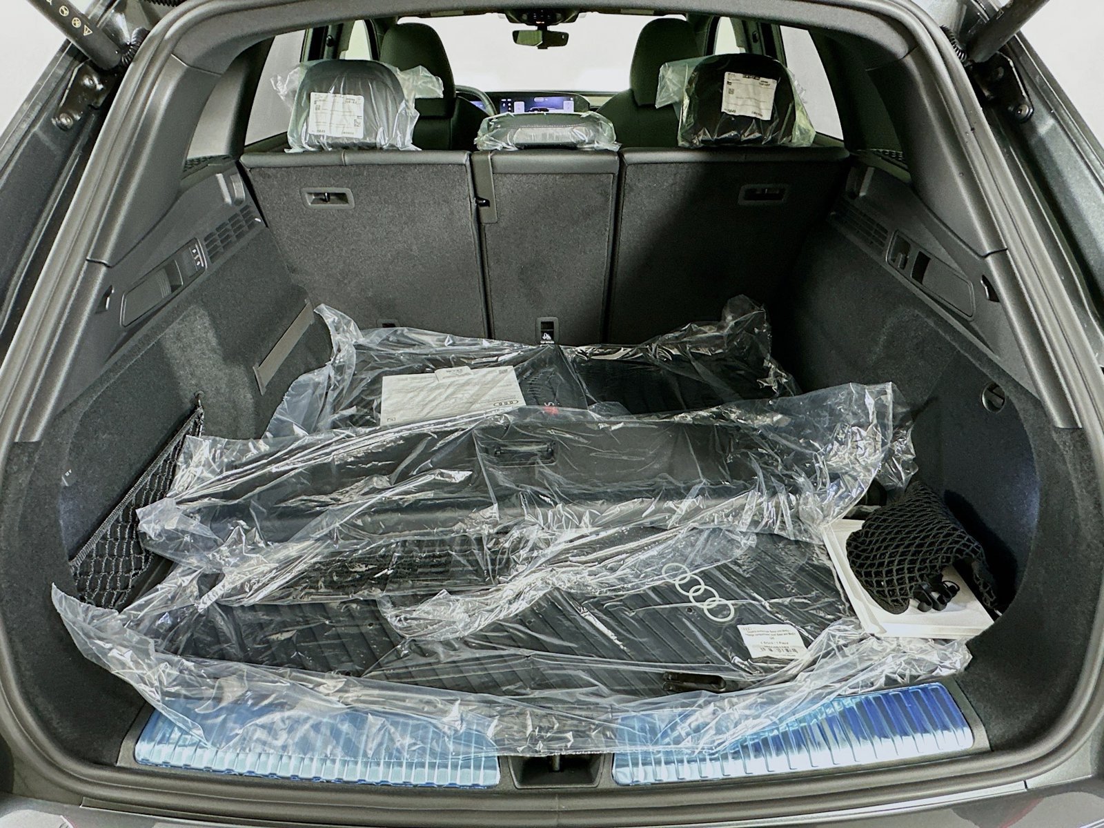 New 2026 Audi SQ5 Premium Plus AWD/4WD image 38