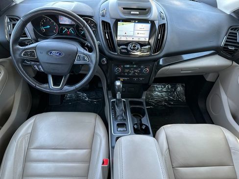 Used 2017 Ford Escape Titanium FWD image 12