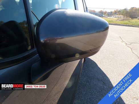 Used 2025 Subaru Forester Premium image 13