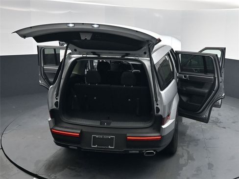 New 2026 Hyundai Santa Fe SE image 16