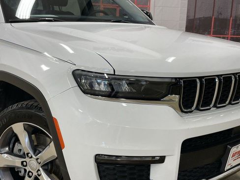 Used 2021 Jeep Grand Cherokee L Limited AWD/4WD image 10