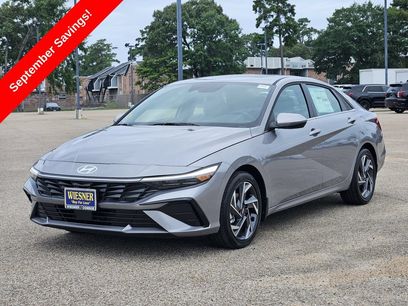 Used 2025 Hyundai Elantra Limited