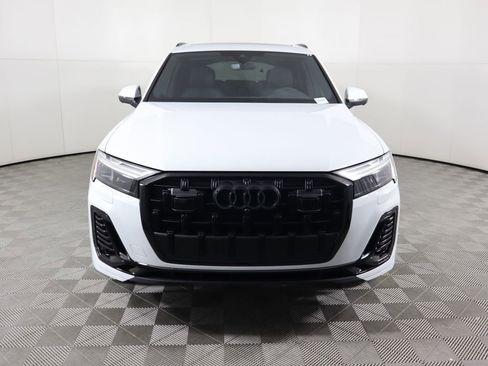 Used 2026 Audi Q7 3.0T Premium Plus AWD/4WD image 3