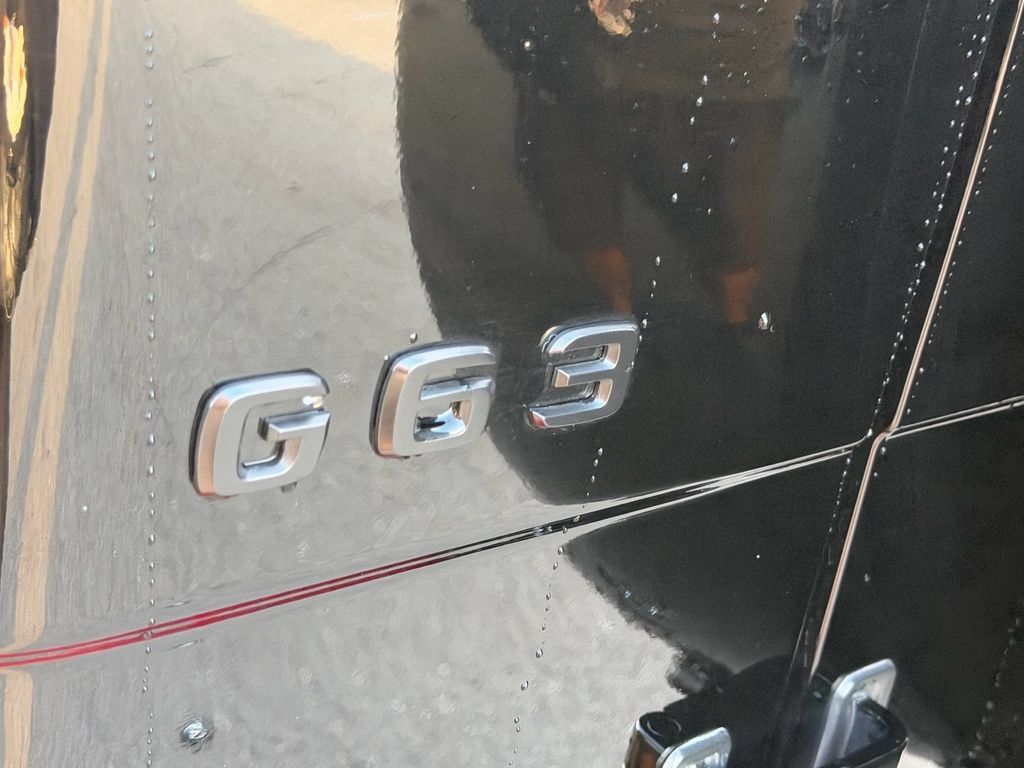 Used 2013 Mercedes-Benz G 63 AMG 4MATIC image 15