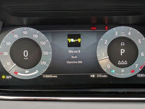 Certified 2026 Land Rover Range Rover Evoque Dynamic SE image 11