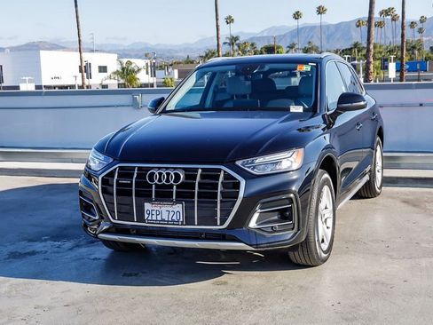 Used 2023 Audi Q5 2.0T Premium w/ Convenience Package AWD/4WD image 4