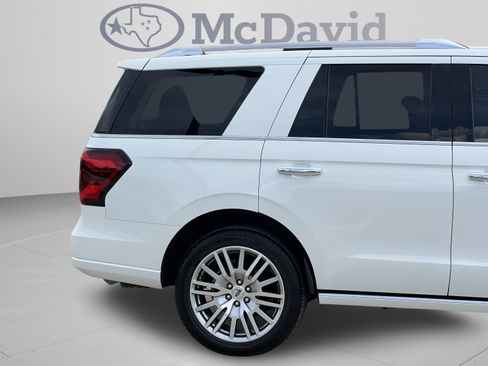 Used 2022 Ford Expedition Platinum RWD image 37