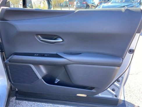 Used 2020 Lexus UX 250h w/ Premium Package image 29