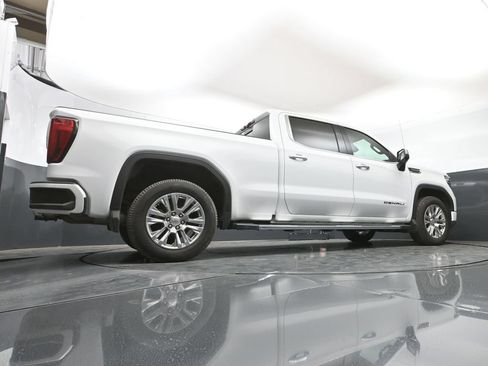 Used 2023 GMC Sierra 1500 Denali w/ Technology Package AWD/4WD image 47
