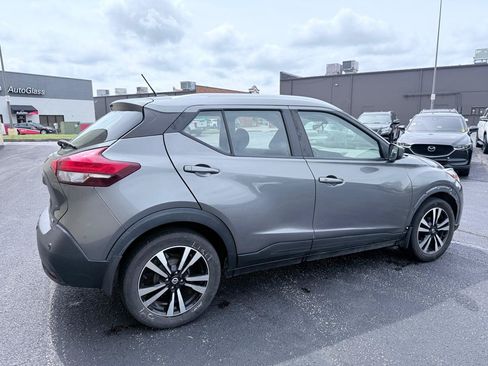 Used 2020 Nissan Kicks SV FWD image 5