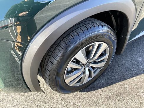 Certified 2024 Nissan Pathfinder SL w/ Lighting Package (N92) image 54