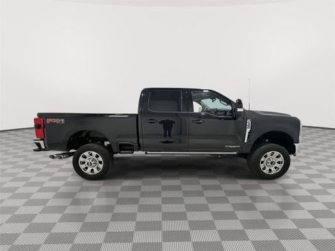 Used 2024 Ford F350 Lariat w/ Lariat Ultimate Package image 6