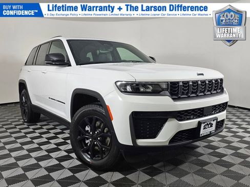 New 2026 Jeep Grand Cherokee Altitude image 1