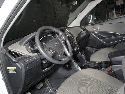 Used 2016 Hyundai Santa Fe Sport FWD image 12