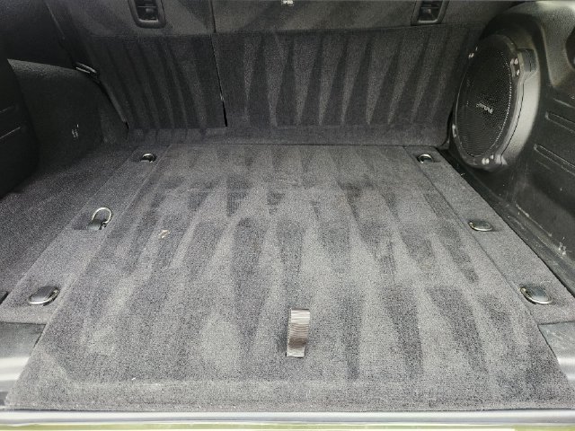 Used 2021 Jeep Wrangler Unlimited Sahara AWD/4WD image 31