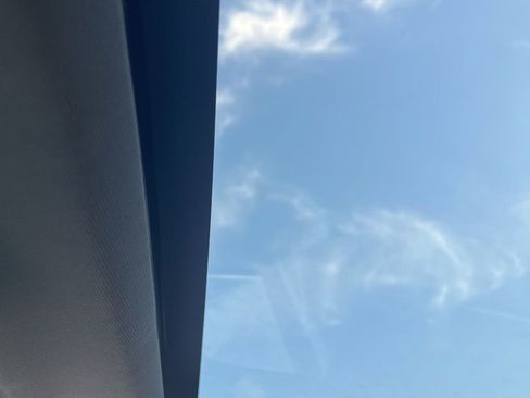 Used 2022 Lincoln Corsair Reserve w/ Elements Package image 16