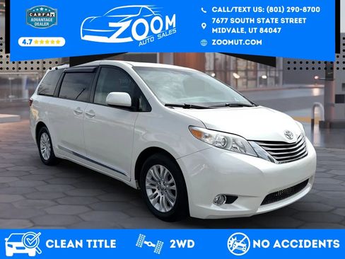 Used 2016 Toyota Sienna XLE image 1