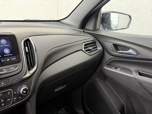 Used 2022 Chevrolet Equinox RS w/ RS Leather Package image 22