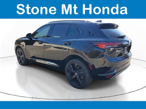 Used 2022 Buick Envision Essence w/ Technology Package I image 4