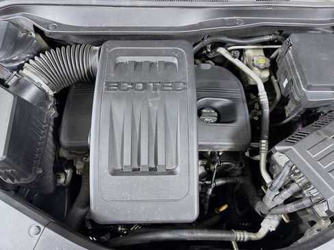 Used 2017 Chevrolet Equinox LT w/ Convenience Package image 38