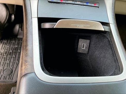 Used 2019 Lincoln Nautilus Reserve AWD/4WD image 12
