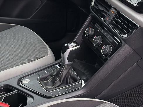 Used 2024 Volkswagen Taos S image 8