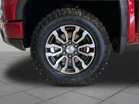 Used 2023 GMC Sierra 1500 AT4 w/ AT4 Premium Package image 10