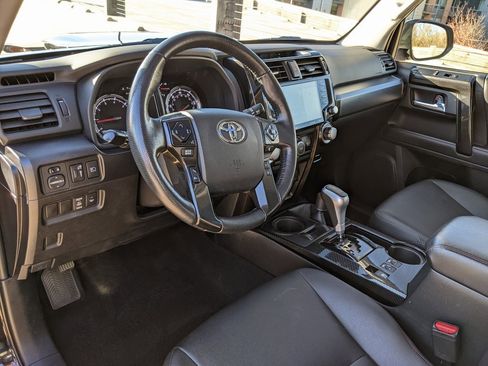 Used 2023 Toyota 4Runner TRD Off-Road Premium image 8