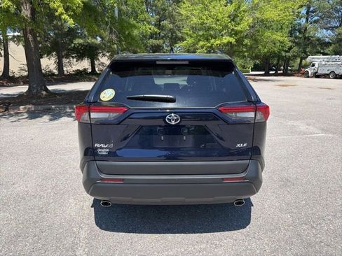 Used 2025 Toyota RAV4 XLE Premium FWD image 4