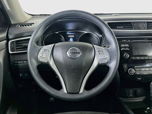Used 2016 Nissan Rogue SV AWD/4WD image 17