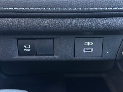 Used 2025 Toyota Grand Highlander AWD image 22