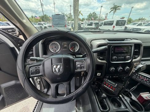 Used 2017 RAM 5500 Tradesman w/ Payload Upgrade Package AWD/4WD image 15