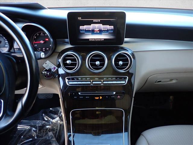 Used 2016 Mercedes-Benz GLC 300 4MATIC image 19