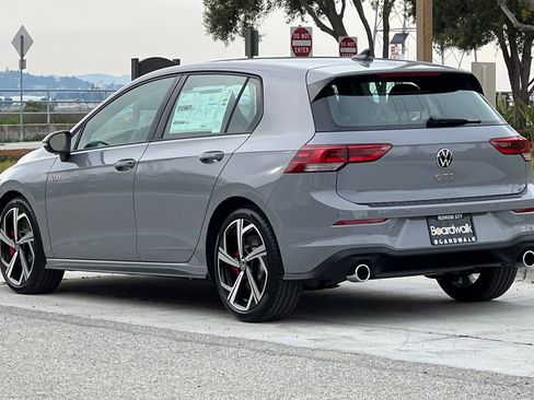 New 2026 Volkswagen GTI SE image 6