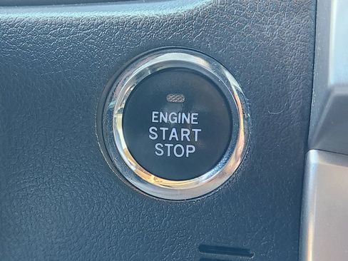 Used 2014 Toyota 4Runner Limited RWD image 21