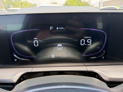 Certified 2025 Kia Telluride S FWD image 35