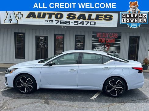 Used 2024 Nissan Altima 2.5 SR FWD image 1