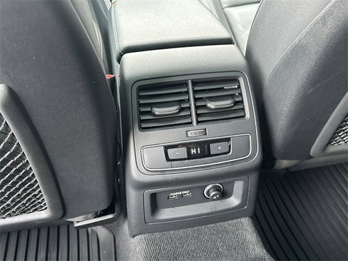 Used 2023 Audi A4 2.0T allroad Premium Plus image 15