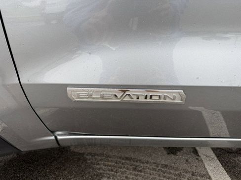 Used 2024 GMC Canyon Elevation w/ Trailering Package image 17