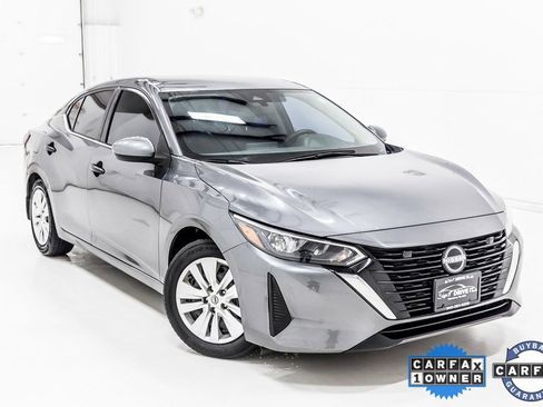 Used 2024 Nissan Sentra S image 9