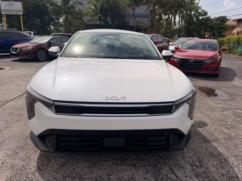 Used 2025 Kia K4 FWD image 4